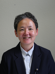 中西 友子(なかにし ともこ)